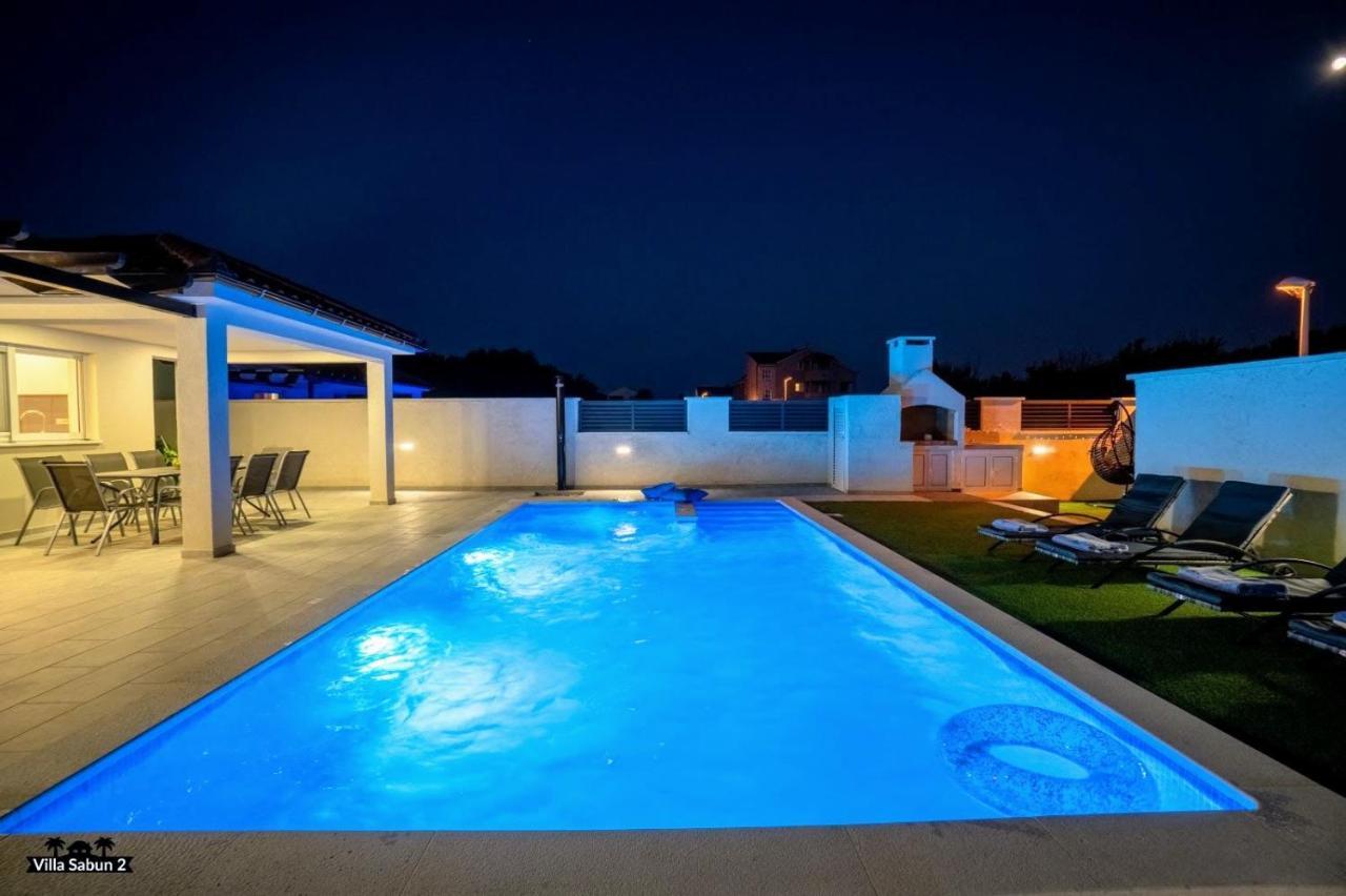 Villas Sabun - Modern House With Heated Pool ปริฟลากา ภายนอก รูปภาพ