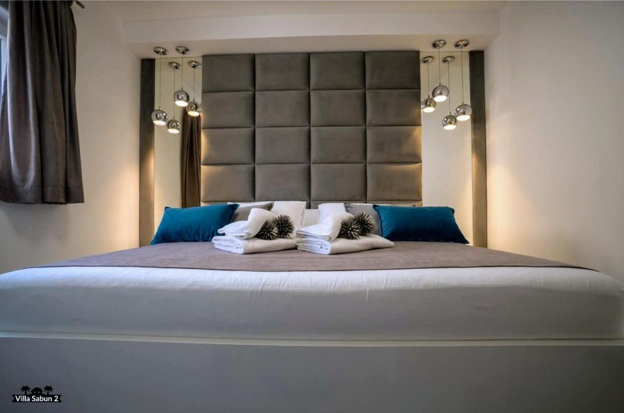 Villas Sabun - Modern House With Heated Pool ปริฟลากา ภายนอก รูปภาพ