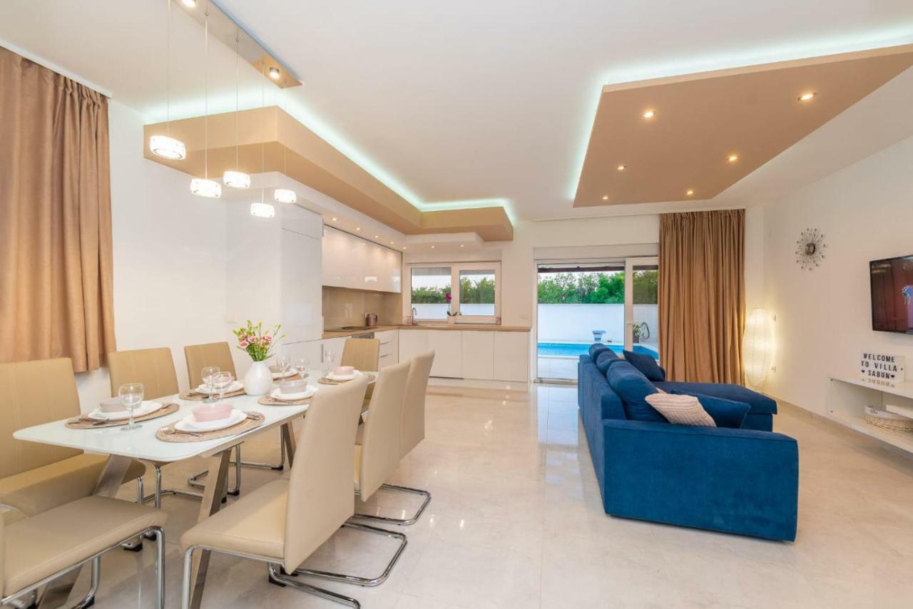 Villas Sabun - Modern House With Heated Pool ปริฟลากา ภายนอก รูปภาพ